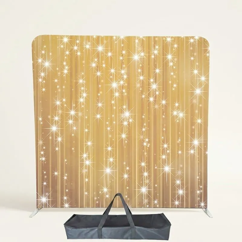 Fotobox Pro vor dem Hintergrundsystem im Motiv Glitzer an einem Firmenanlass